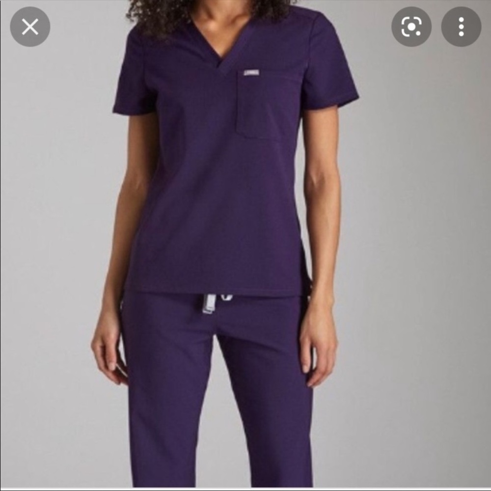 Figs purple scrub set